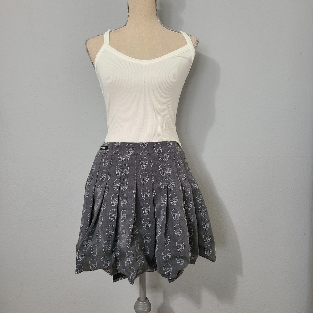 CHUU Gray Pleaded Skort Size 8‎